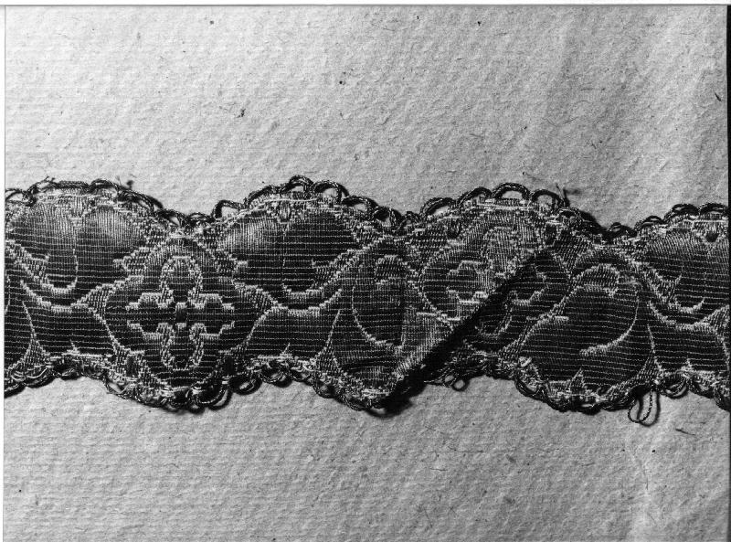 gallone, opera isolata - manifattura ligure (seconda metà sec. XIX)