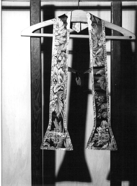 stola, opera isolata - manifattura ligure (prima metà sec. XX)