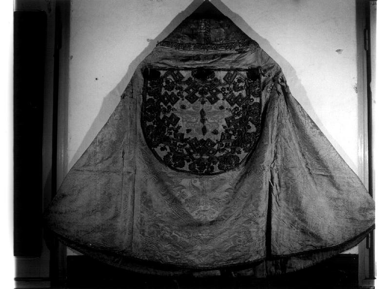 MOTIVI DECORATIVI FLOREALI (piviale, opera isolata) - manifattura genovese (prima metà, ultimo quarto sec. XVIII, sec. XVIII)