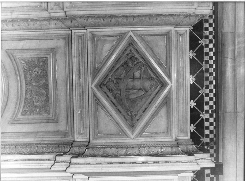 rotolo della legge (?) (rilievo, elemento d'insieme) di Allegro Agostino (ultimo quarto sec. XIX)