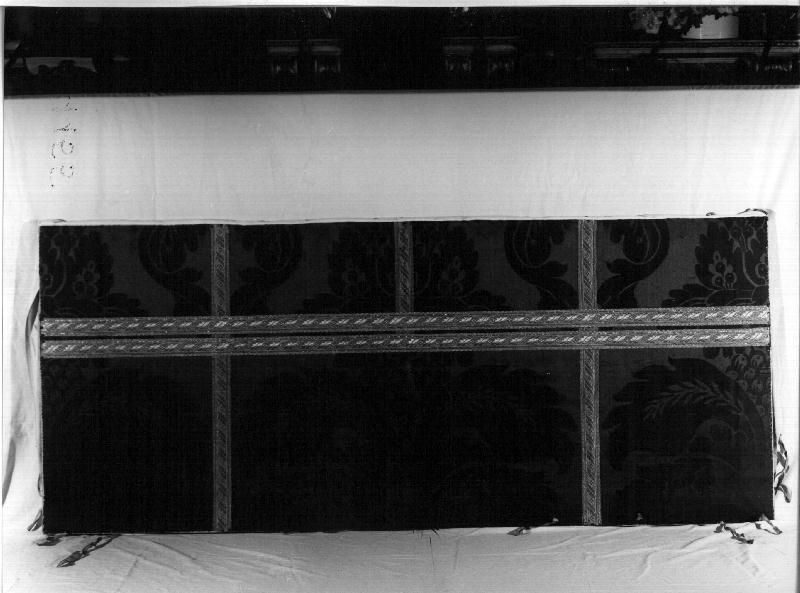 MOTIVI DECORATIVI VEGETALI (paliotto, opera isolata) - manifattura ligure (seconda metà sec. XIX)