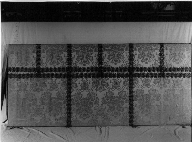 MOTIVI DECORATIVI FLOREALI (paliotto, serie) - manifattura ligure (seconda metà sec. XIX)