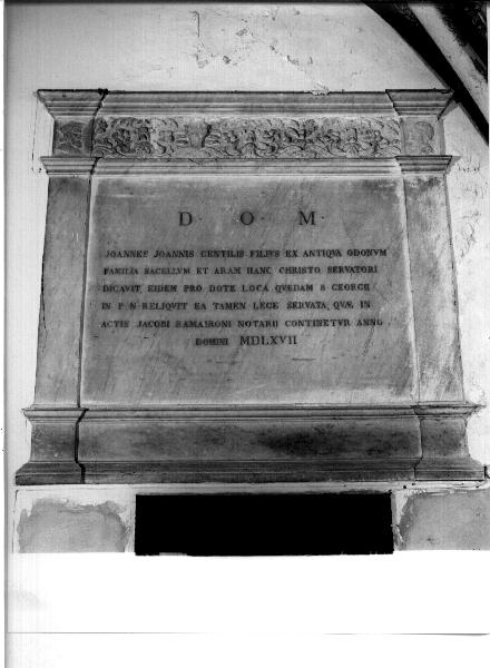 lapide, elemento d'insieme - bottega genovese (sec. XVI)