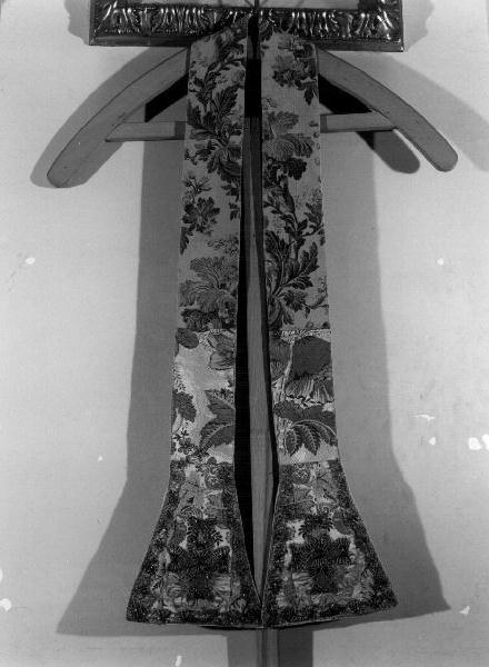 MOTIVI DECORATIVI FLOREALI (stola, elemento d'insieme) - manifattura genovese (prima metà, prima metà sec. XVIII, sec. XX)