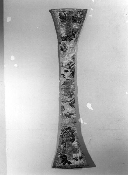 MOTIVI DECORATIVI FLOREALI (manipolo, elemento d'insieme) - manifattura genovese (prima metà sec. XVIII)