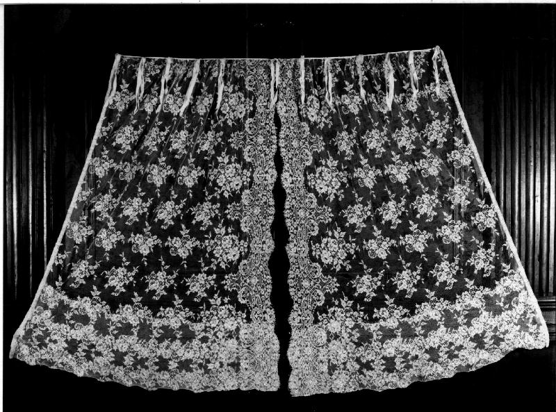 MOTIVI DECORATIVI FLOREALI (conopeo di tabernacolo, opera isolata) - manifattura genovese (secc. XVIII/ XIX)