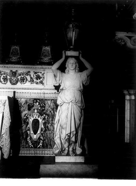 ANGELO REGGICANDELABRO (statua, elemento d'insieme) di Ravaschio Francesco, Casaregi Andrea (fine/inizio secc. XVIII/ XIX)
