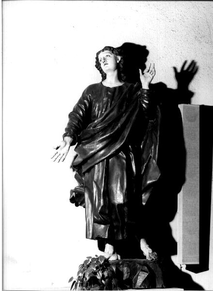 San Giovanni Evangelista (statua) di Pittaluga Gerolamo (prima metà sec. XVIII)