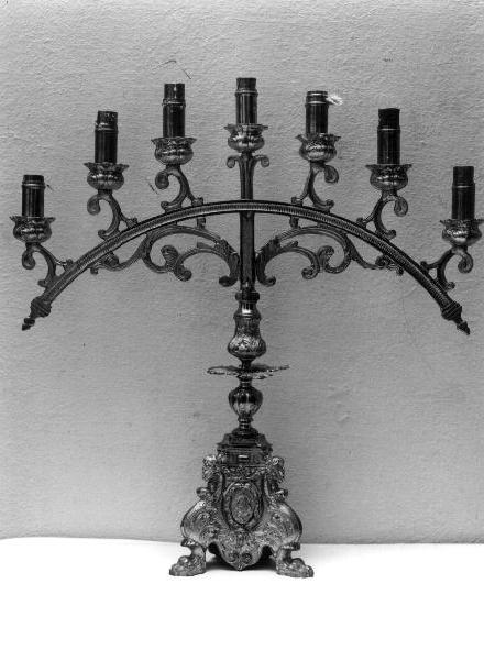 MOTIVO DECORATIVO FITOMORFO/ SANTI (candelabro a serpentina, opera isolata) - PRODUZIONE LIGURE (prima metà sec. XX)