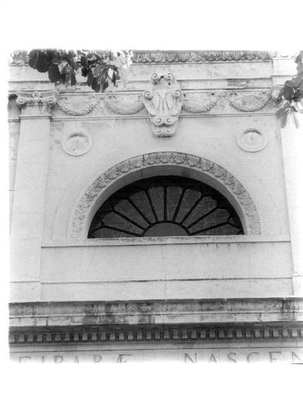 rosone, elemento d'insieme - PRODUZIONE LIGURE (sec. XX)