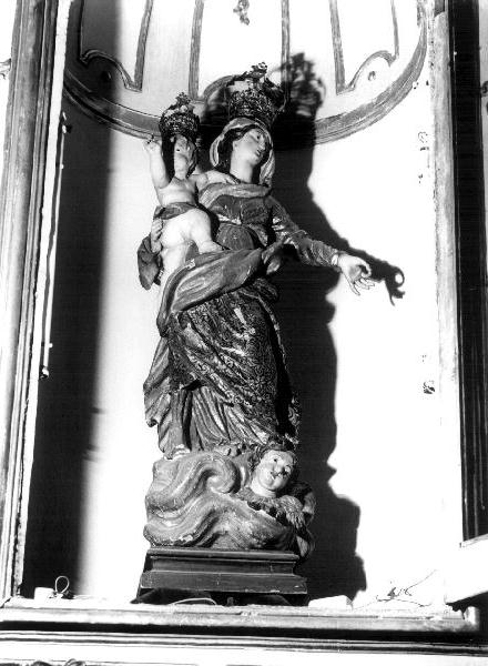 Madonna con Bambino (statua, elemento d'insieme) - bottega ligure (seconda metà sec. XVIII)