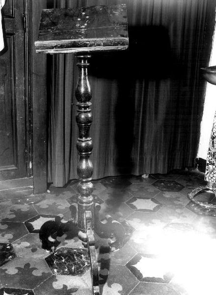 leggio, opera isolata - bottega ligure (prima metà sec. XIX)