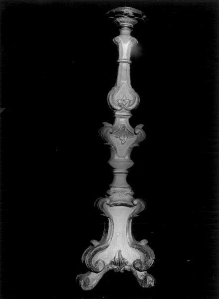 candelabro, coppia - bottega ligure (seconda metà sec. XVIII)
