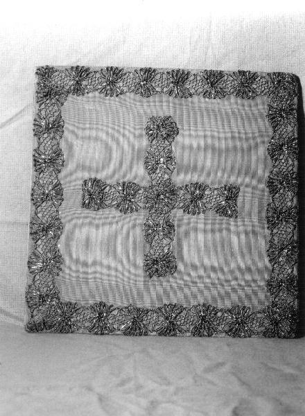 croce (borsa, elemento d'insieme) - manifattura ligure (terzo quarto sec. XIX)