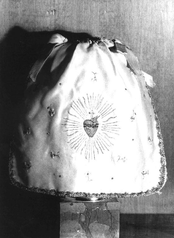 Sacro Cuore di Gesù (conopeo di pisside, opera isolata) - manifattura ligure (primo quarto sec. XX)