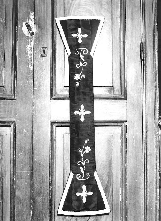 fiori/ croce (manipolo, elemento d'insieme) - manifattura ligure (prima metà sec. XX)