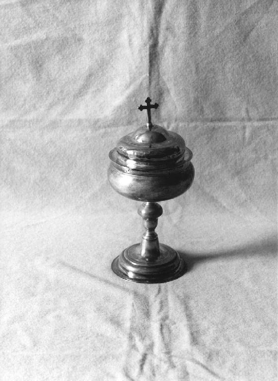 pisside, opera isolata - bottega ligure (inizio sec. XVIII)