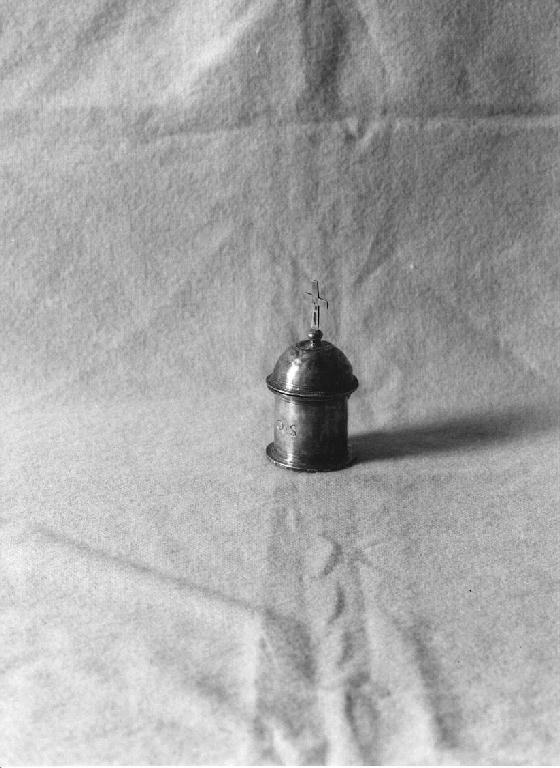 croce (vasetto per olio santo, opera isolata) - bottega ligure (metà sec. XVIII)