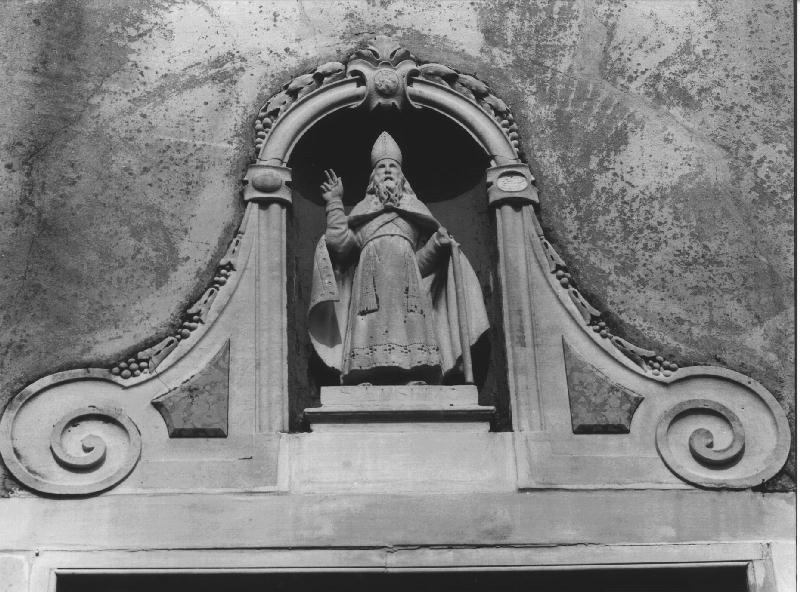 motivo decorativo a volute (decorazione plastica, elemento d'insieme) - bottega genovese (sec. XIX)