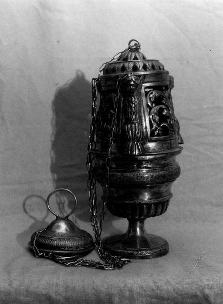 CHERUBINI/ MOTIVI DECORATIVI VEGETALI (turibolo, opera isolata) - bottega ligure (sec. XIX)