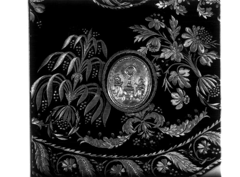 San Bartolomeo e San Bernardo in adorazione dell'Eucarestia (emblema di confraternita, coppia) - bottega ligure (seconda metà sec. XIX)