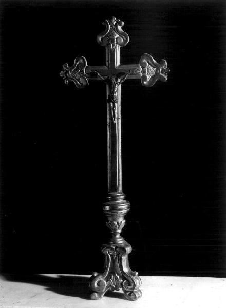 Cristo crocifisso (croce d'altare, opera isolata) - bottega ligure (prima metà sec. XIX)