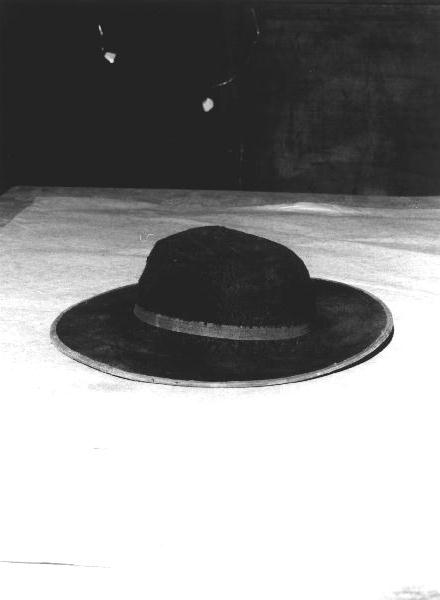 cappello, opera isolata - manifattura ligure (seconda metà sec. XIX)