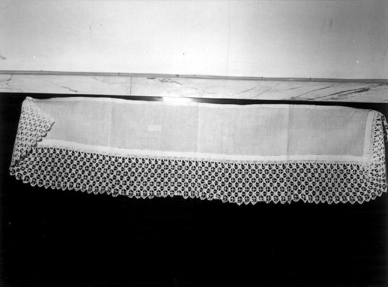 tovaglia d'altare, opera isolata - manifattura ligure (primo quarto sec. XX)