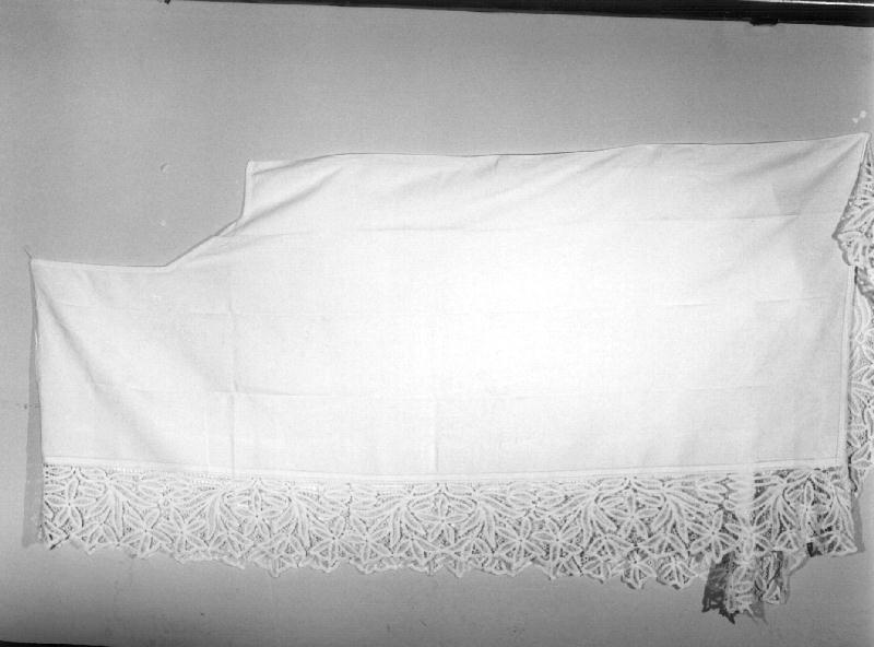 tovaglia d'altare, opera isolata - manifattura ligure (inizio sec. XX)