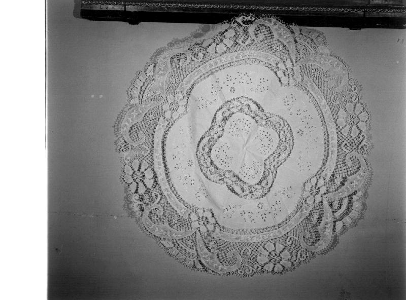 motivi decorativi floreali (tovaglia d'altare, opera isolata) - manifattura ligure (secc. XIX/ XX)