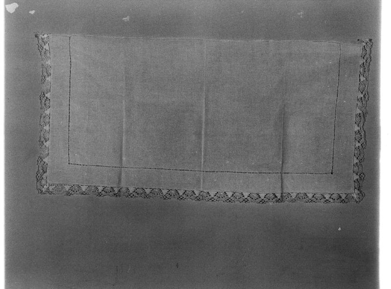 tovaglia d'altare, opera isolata - manifattura ligure (fine/inizio secc. XIX/ XX)