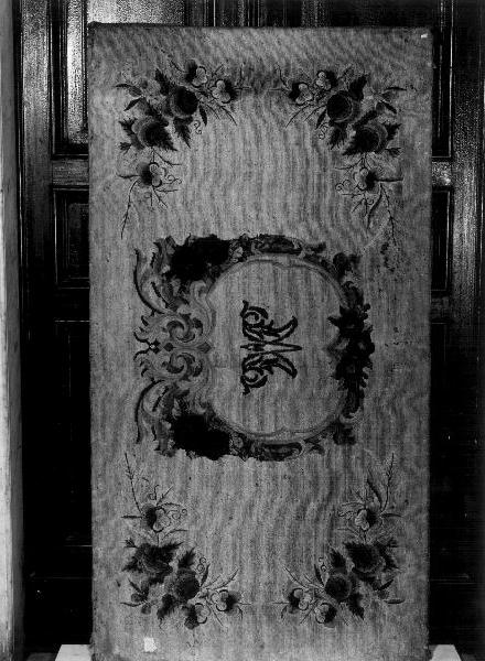 monogramma mariano/ motivi decorativi floreali (paliotto - a pannello piano, opera isolata) - manifattura ligure (seconda metà sec. XIX)