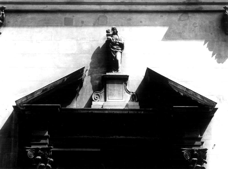 Madonna con Bambino (gruppo scultoreo, opera isolata) - bottega toscana (fine/inizio secc. XVI/ XVII)