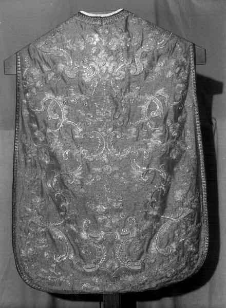 motivi decorativi vegetali (pianeta, elemento d'insieme) - manifattura ligure (metà sec. XVIII)