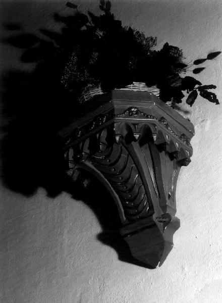 mensola, coppia - PRODUZIONE LIGURE (secc. XIX/ XX)