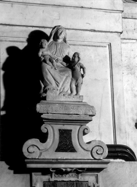 Madonna con Bambino e San Giovannino (scultura, opera isolata) di Camdemartorio Andrea (sec. XVII)