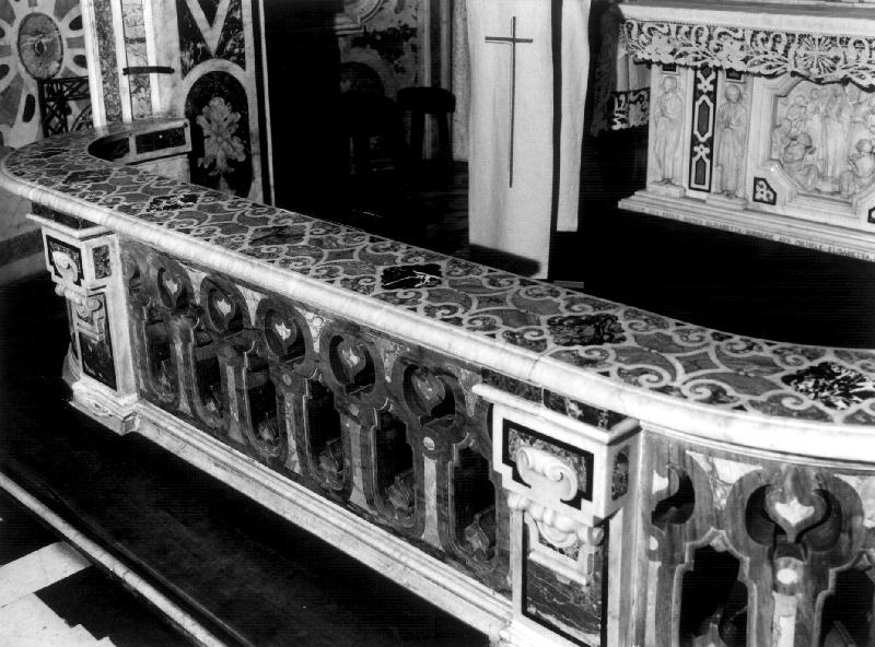 balaustrata, elemento d'insieme - bottega napoletana (primo quarto sec. XVIII)