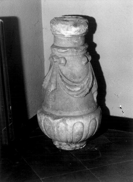 basamento, opera isolata - bottega ligure (inizio sec. XVII)