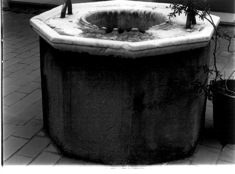 lastra, elemento d'insieme - bottega ligure (prima metà sec. XVI)