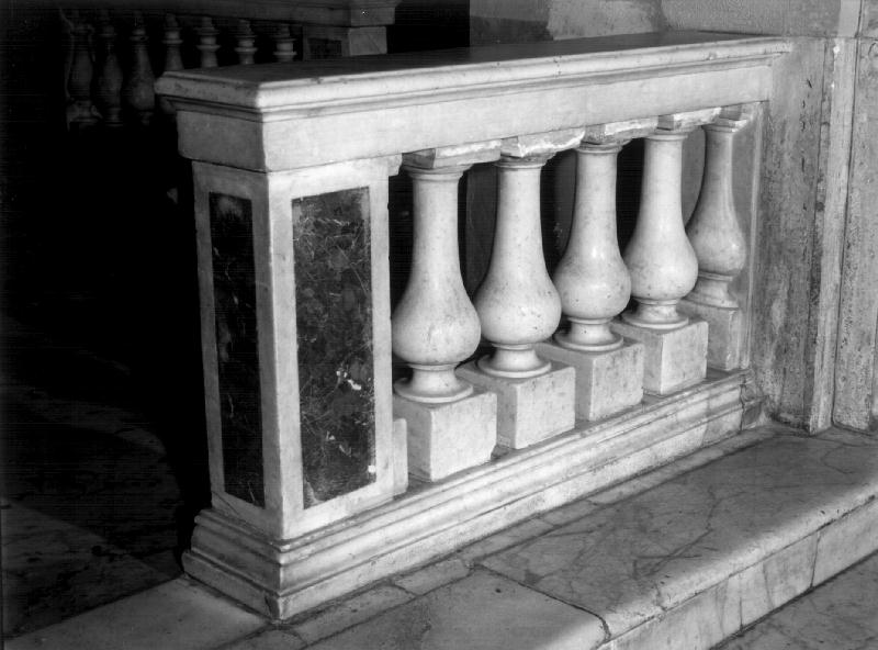 balaustrata, coppia - bottega ligure (sec. XVII)