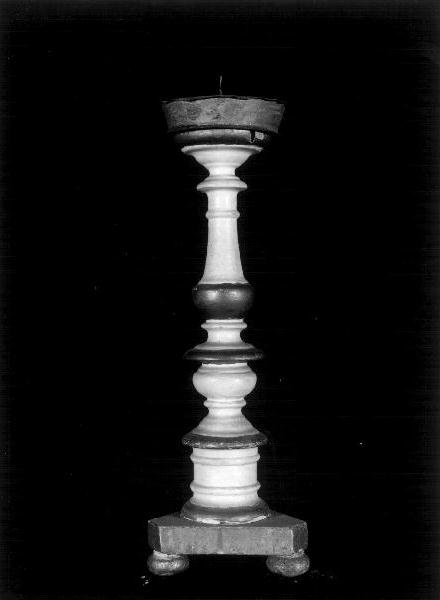 candeliere d'altare, opera isolata - bottega ligure (fine/inizio secc. XIX/ XX)