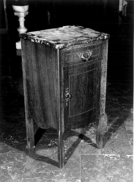 comodino, elemento d'insieme - bottega ligure (secc. XVIII/ XIX)