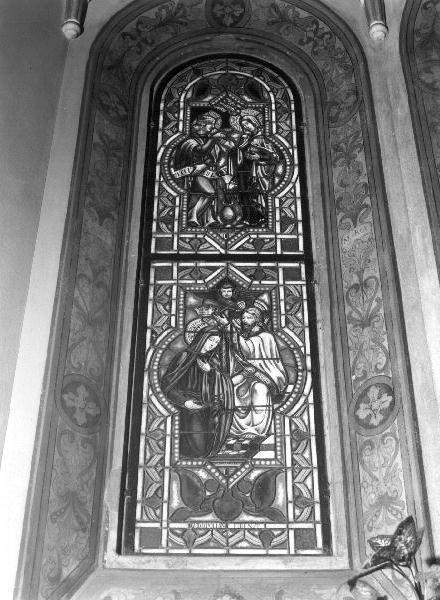 Annunciazione/ incoronazione di Maria Vergine (vetrata, elemento d'insieme) di Polloni Guido & C (sec. XX)