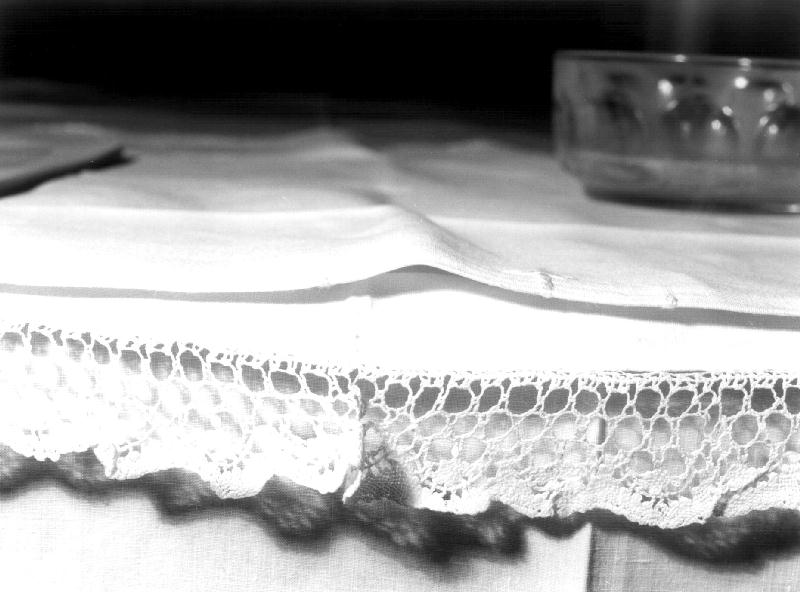 tovaglia d'altare, opera isolata - manifattura ligure (secondo quarto sec. XX)