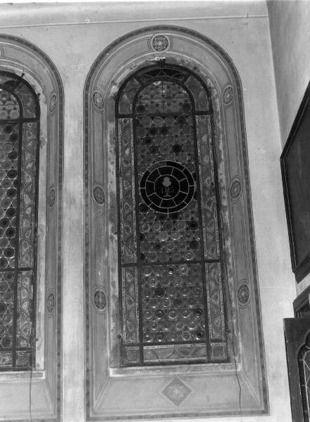 vetrata, elemento d'insieme di Polloni Guido & C (sec. XX)