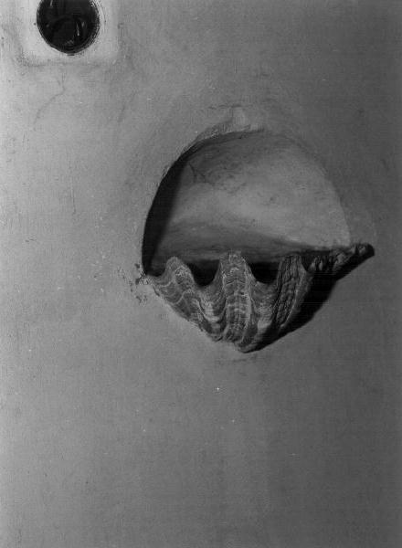 acquasantiera da parete, elemento d'insieme - PRODUZIONE LIGURE (prima metà sec. XX)