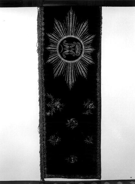 monogramma mariano (drappo, opera isolata) - manifattura ligure (seconda metà sec. XIX)