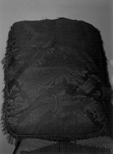 motivi decorativi vegetali (cuscino, opera isolata) - manifattura ligure (terzo quarto sec. XIX)