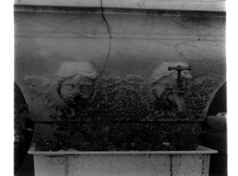 cherubini (lavabo, opera isolata) - bottega genovese (fine/inizio secc. XVII/ XVIII)