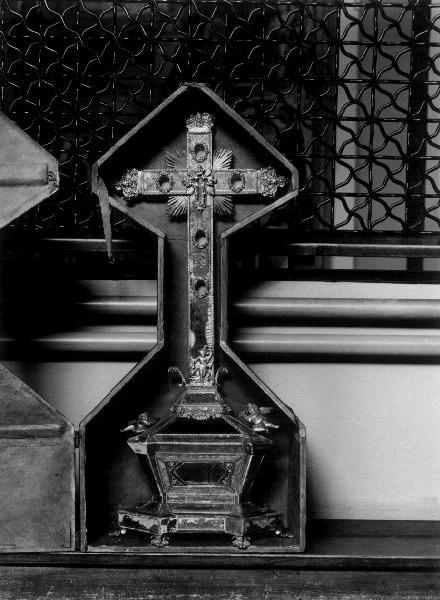 reliquiario - a croce, elemento d'insieme - PRODUZIONE GENOVESE (sec. XVII, sec. XIX)